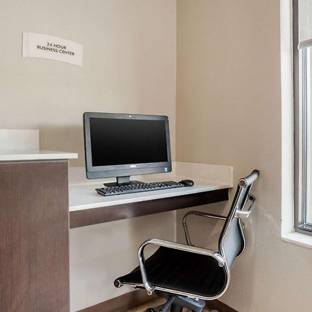 Quality Suites Baton Rouge East - Denham Springs Bagian luar foto