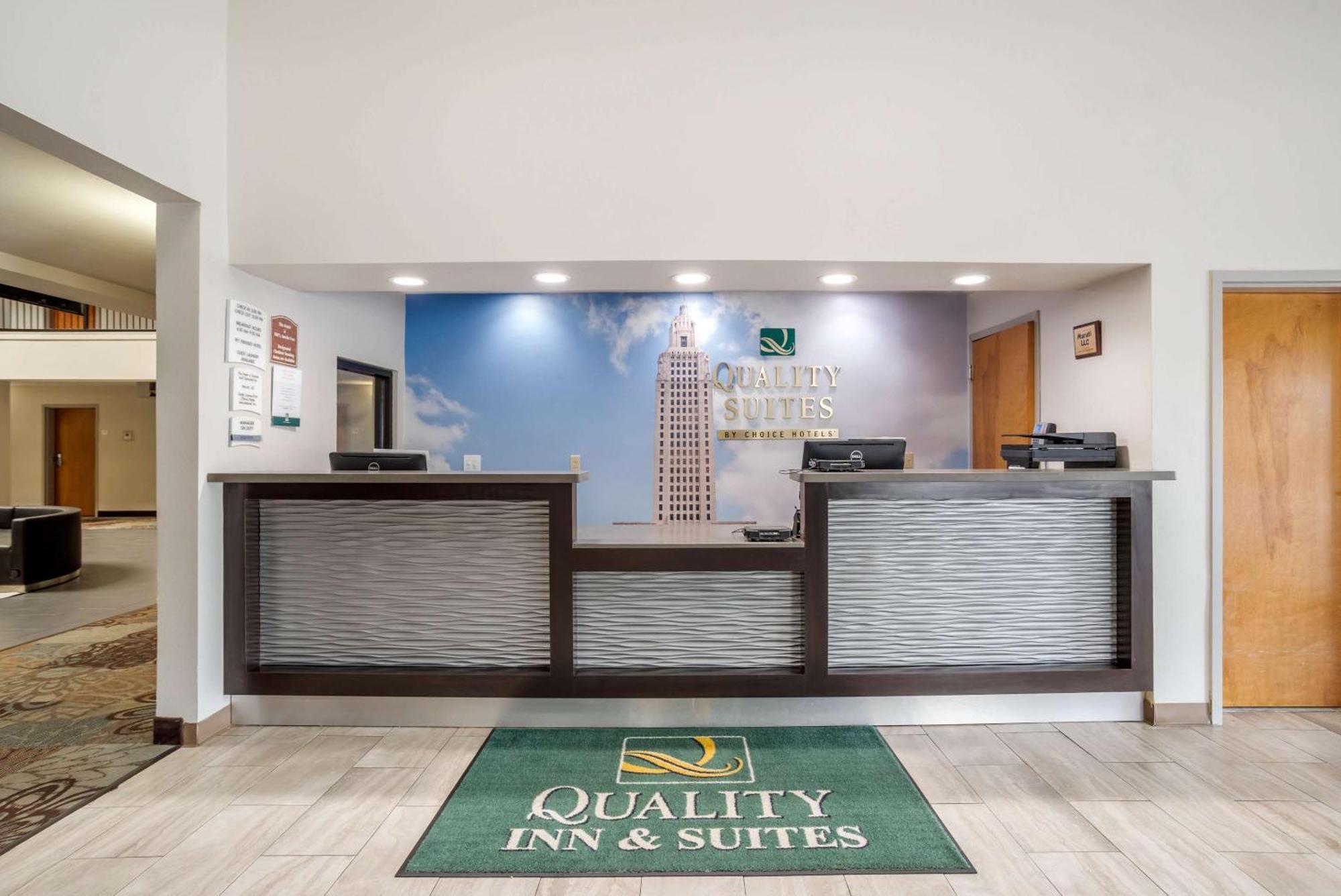 Quality Suites Baton Rouge East - Denham Springs Bagian luar foto