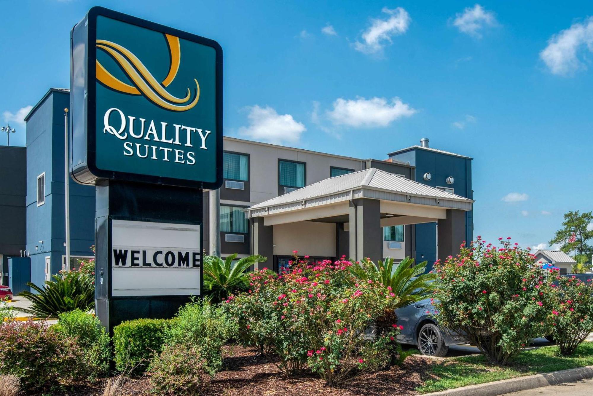 Quality Suites Baton Rouge East - Denham Springs Bagian luar foto